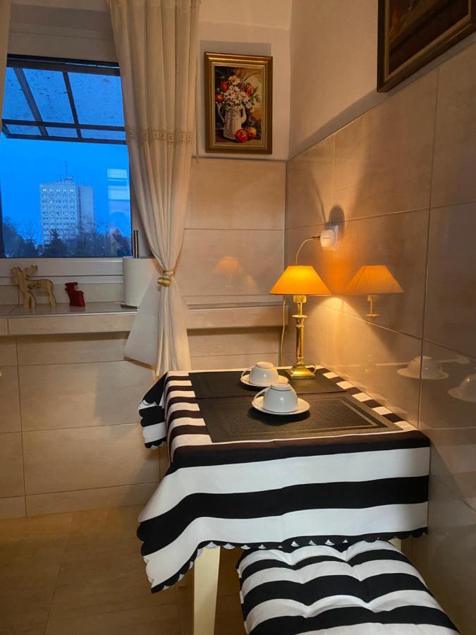 Studio Panoramic With Balcony And Parcul Unirii View Alba Iulia Extérieur photo