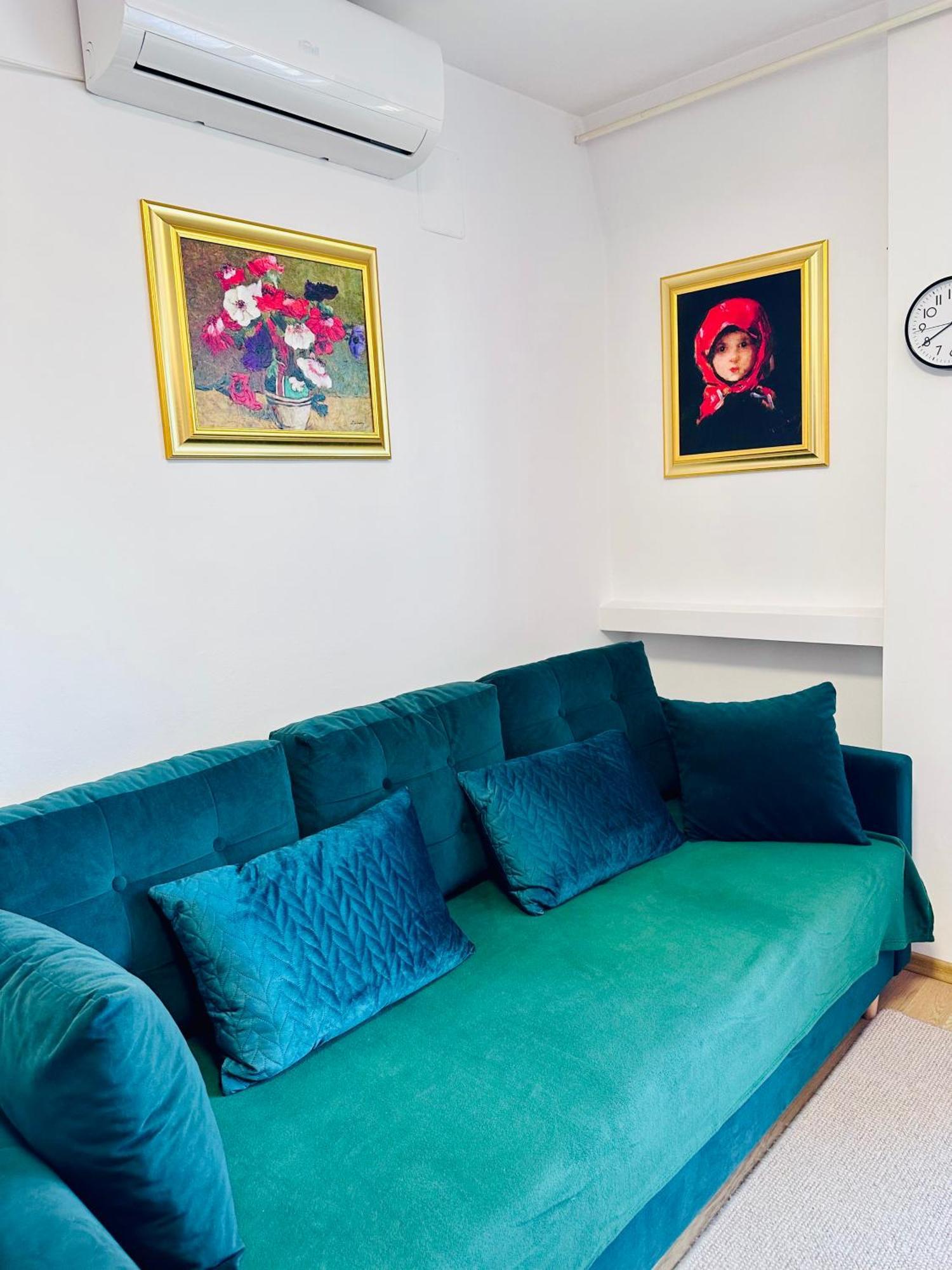 Studio Panoramic With Balcony And Parcul Unirii View Alba Iulia Extérieur photo