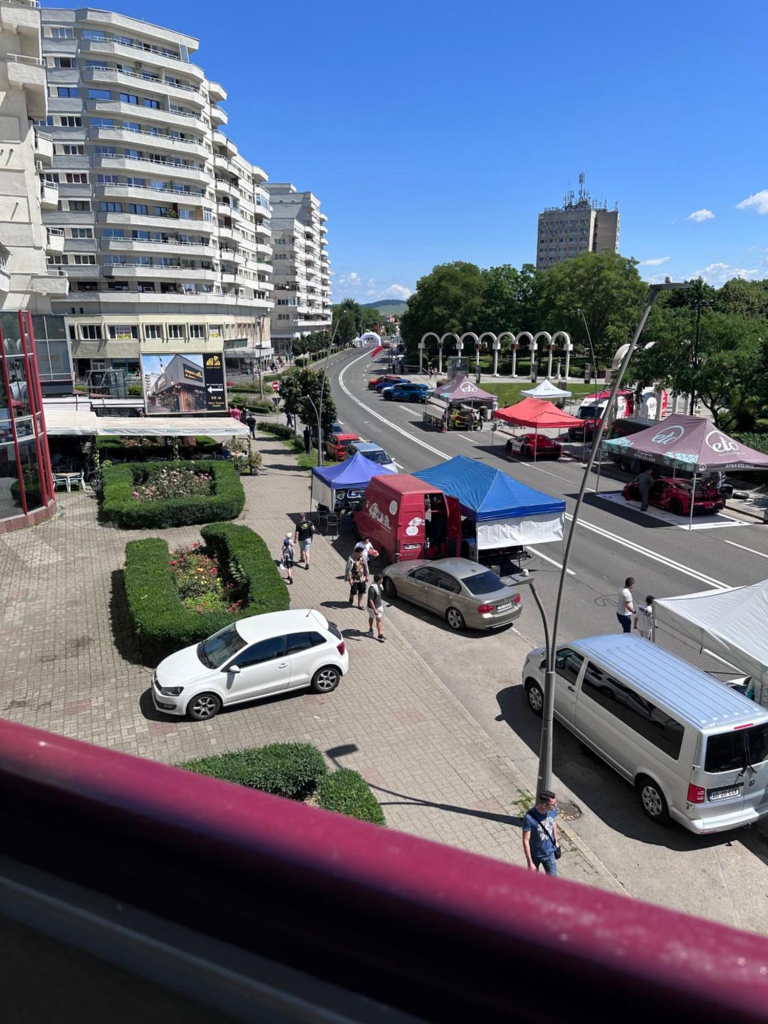 Studio Panoramic With Balcony And Parcul Unirii View Alba Iulia Extérieur photo